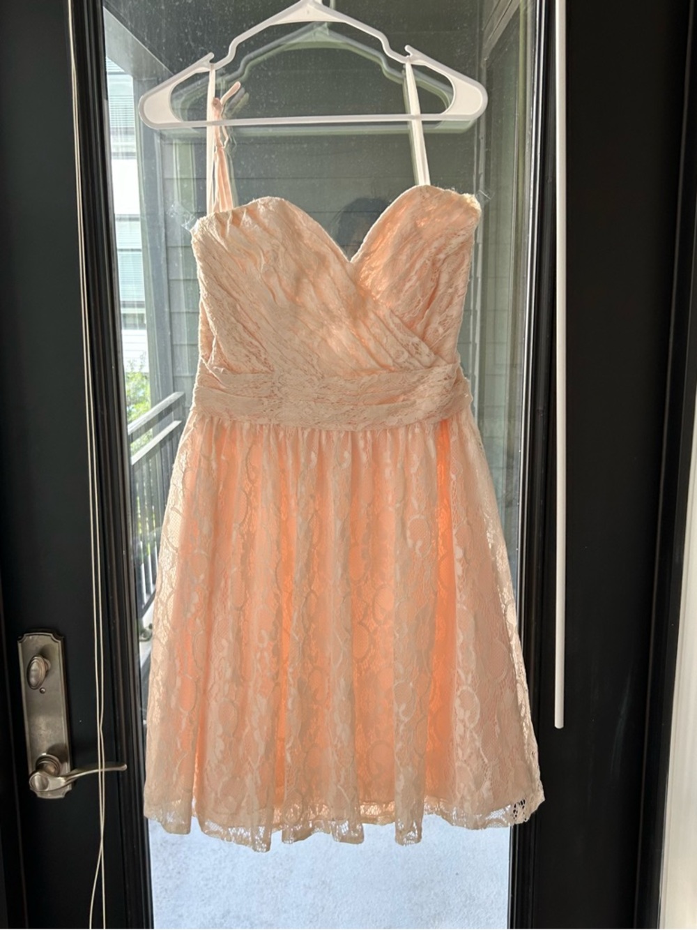 Peach Lace Strappy Sweetheart Dress